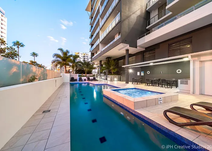 305 Verve On Cotton Tree