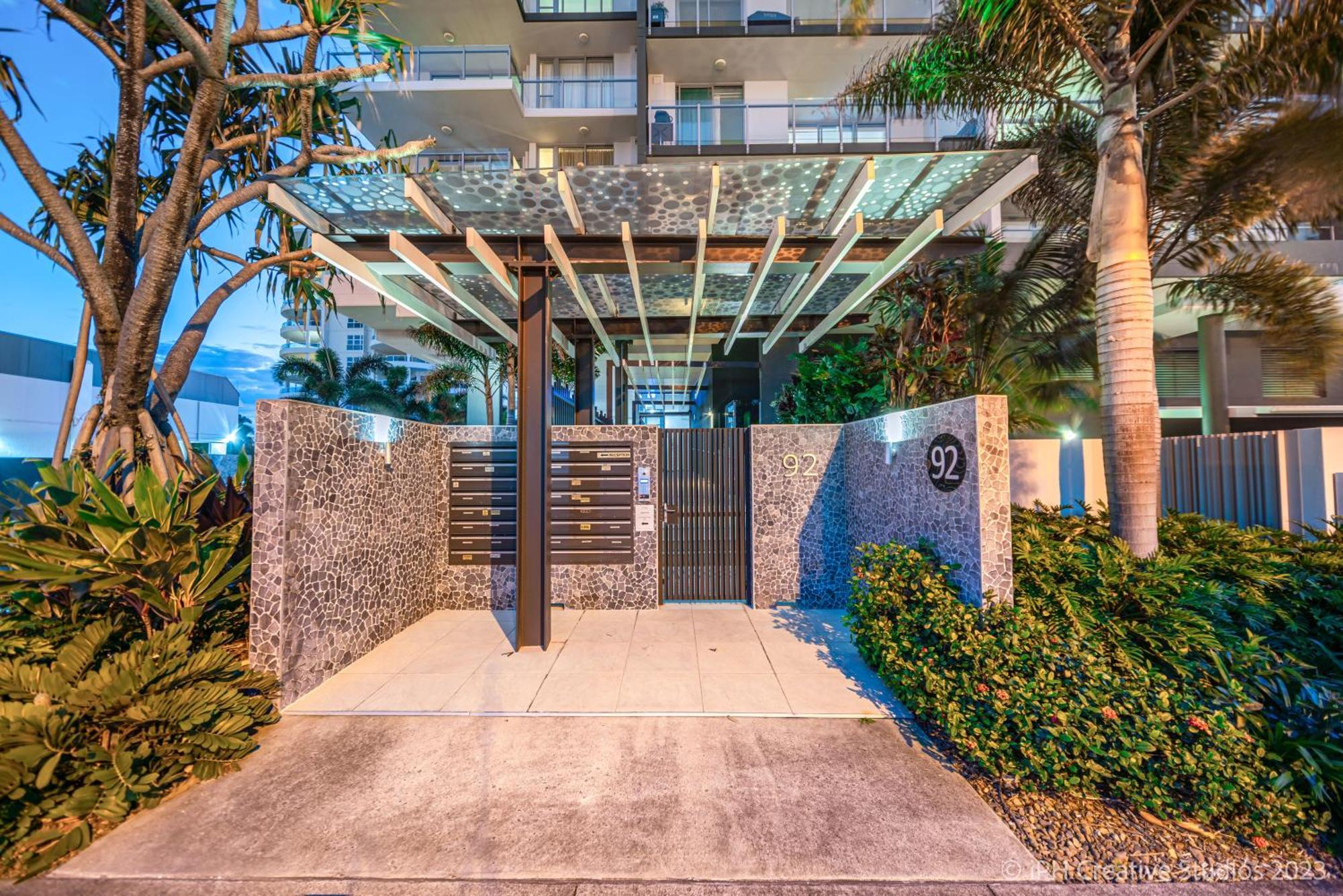 305 Verve On Cotton Tree